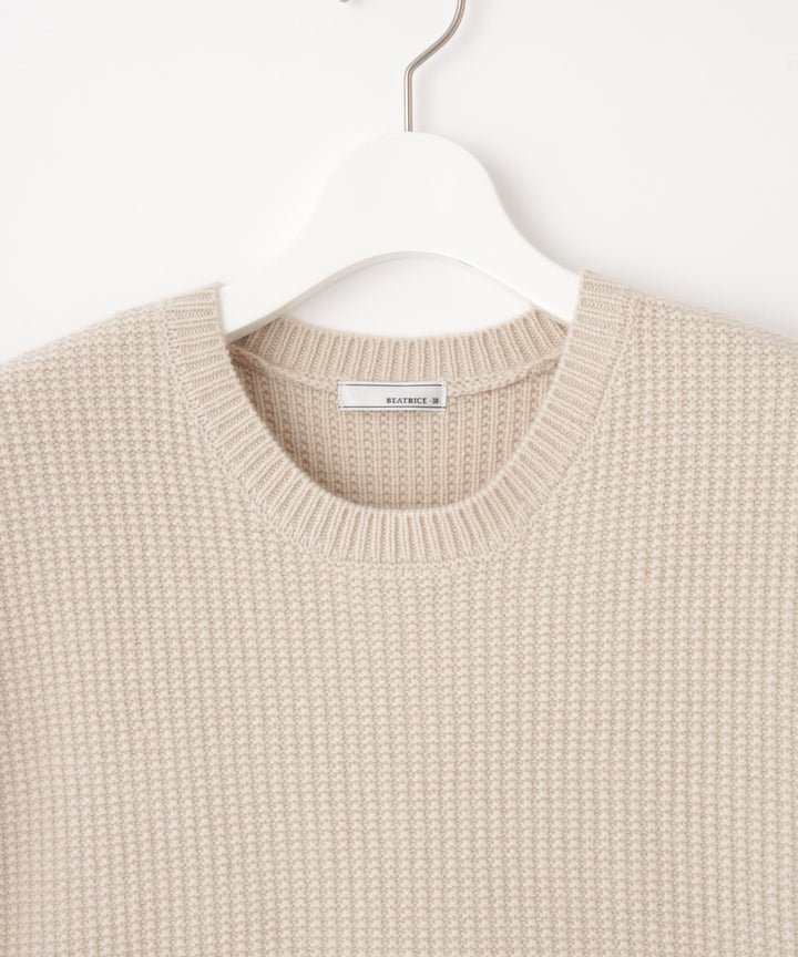 ワッフル風地柄ニットベスト