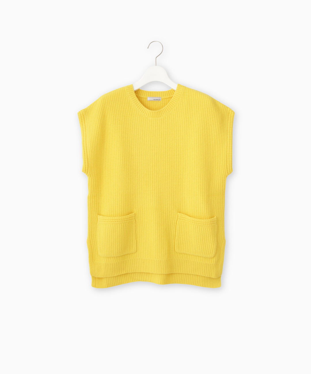 ワッフル風地柄ニットベスト