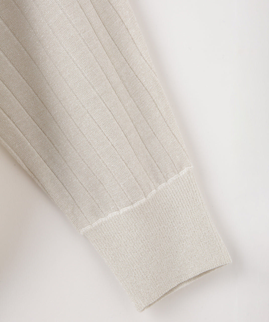 ラメリブドルマンニット