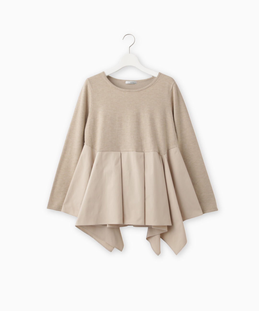 布帛ヘムドッキングトップス