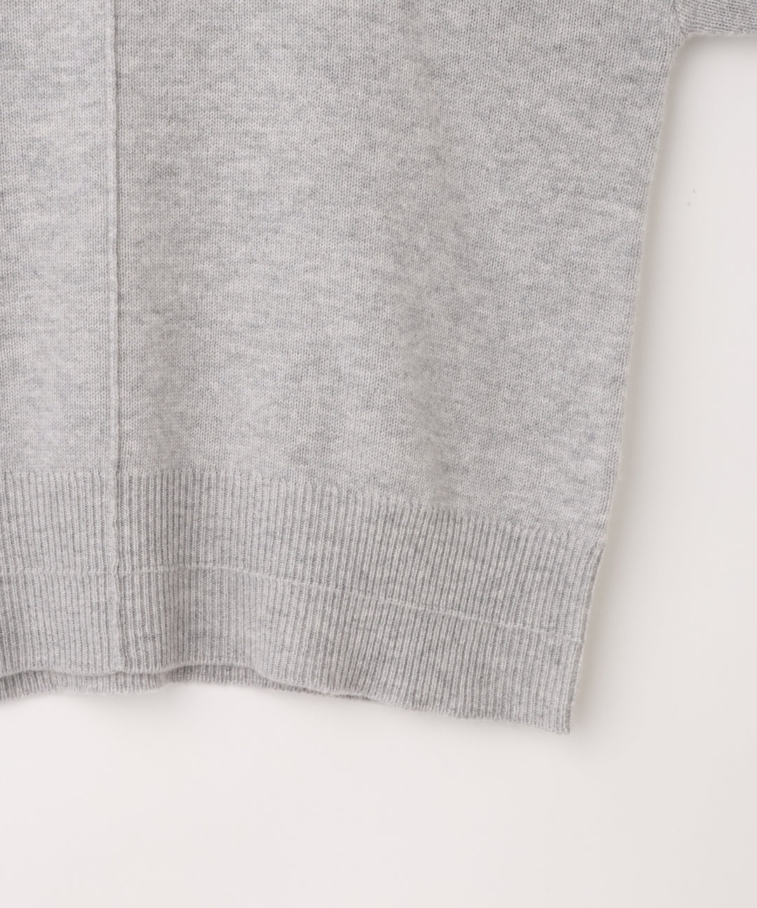 ウールカシミヤハイネックニット