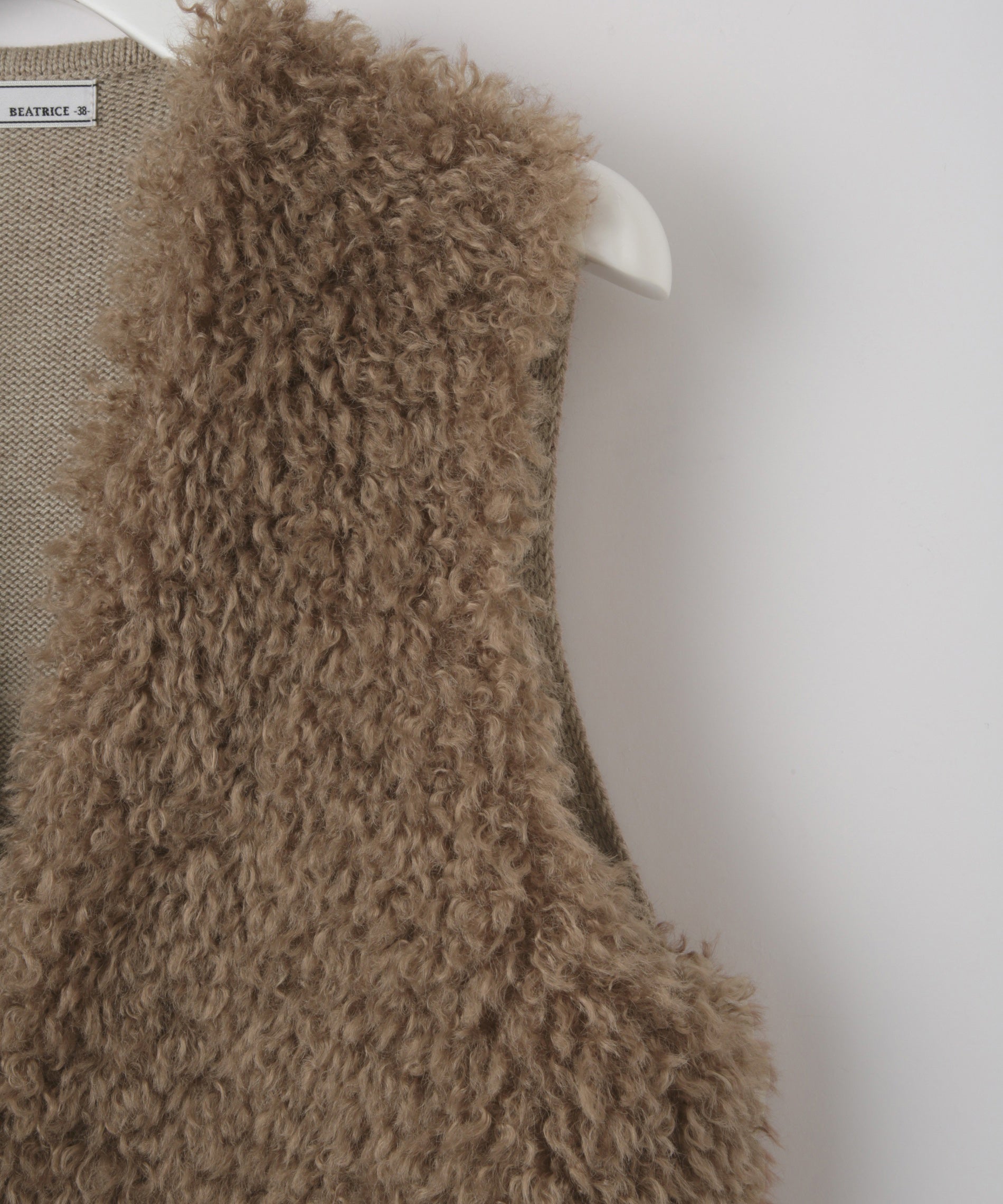 フェイクファーベスト – FACE SANS FARD