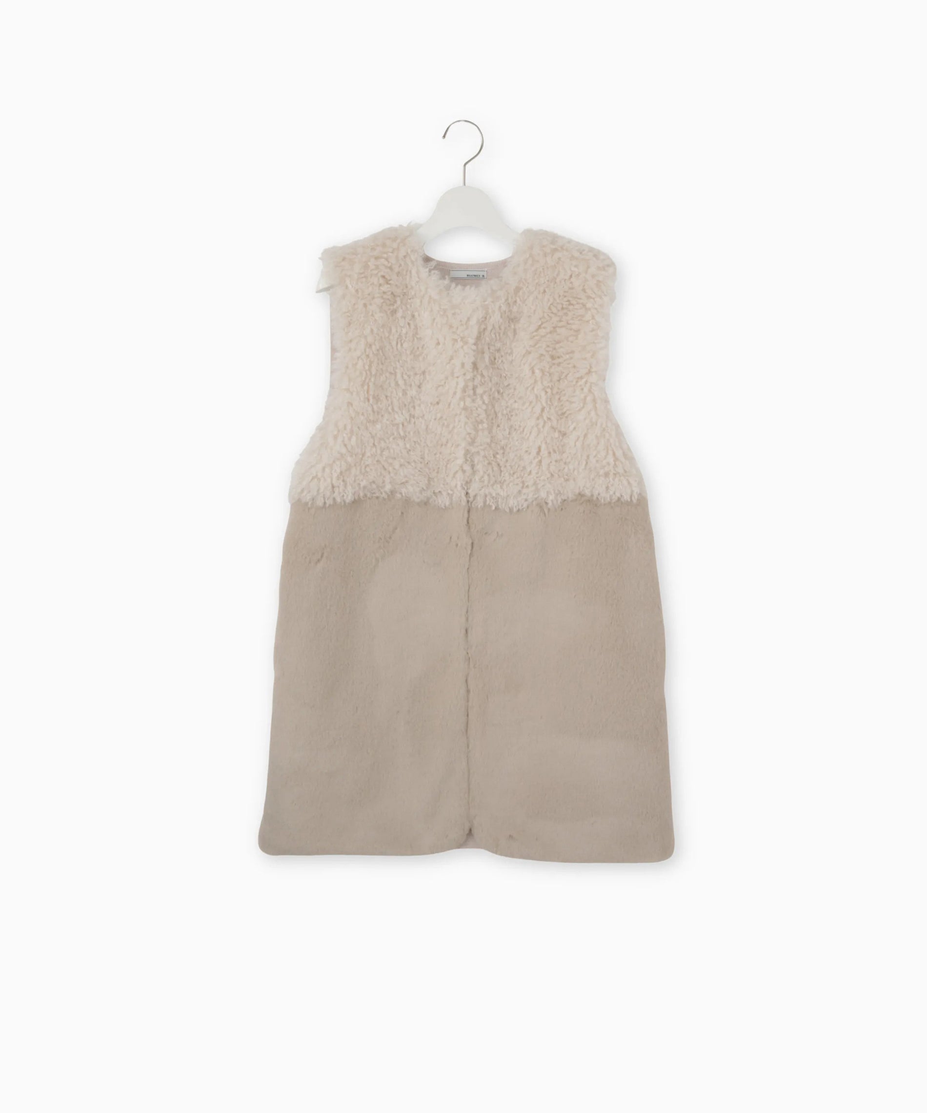 BEATRICE ベアトリス フェイクファー ベスト 異素材ドッキング ベージュ BEATRICE ベアトリス フェイクファー ベスト 異素材ドッキング