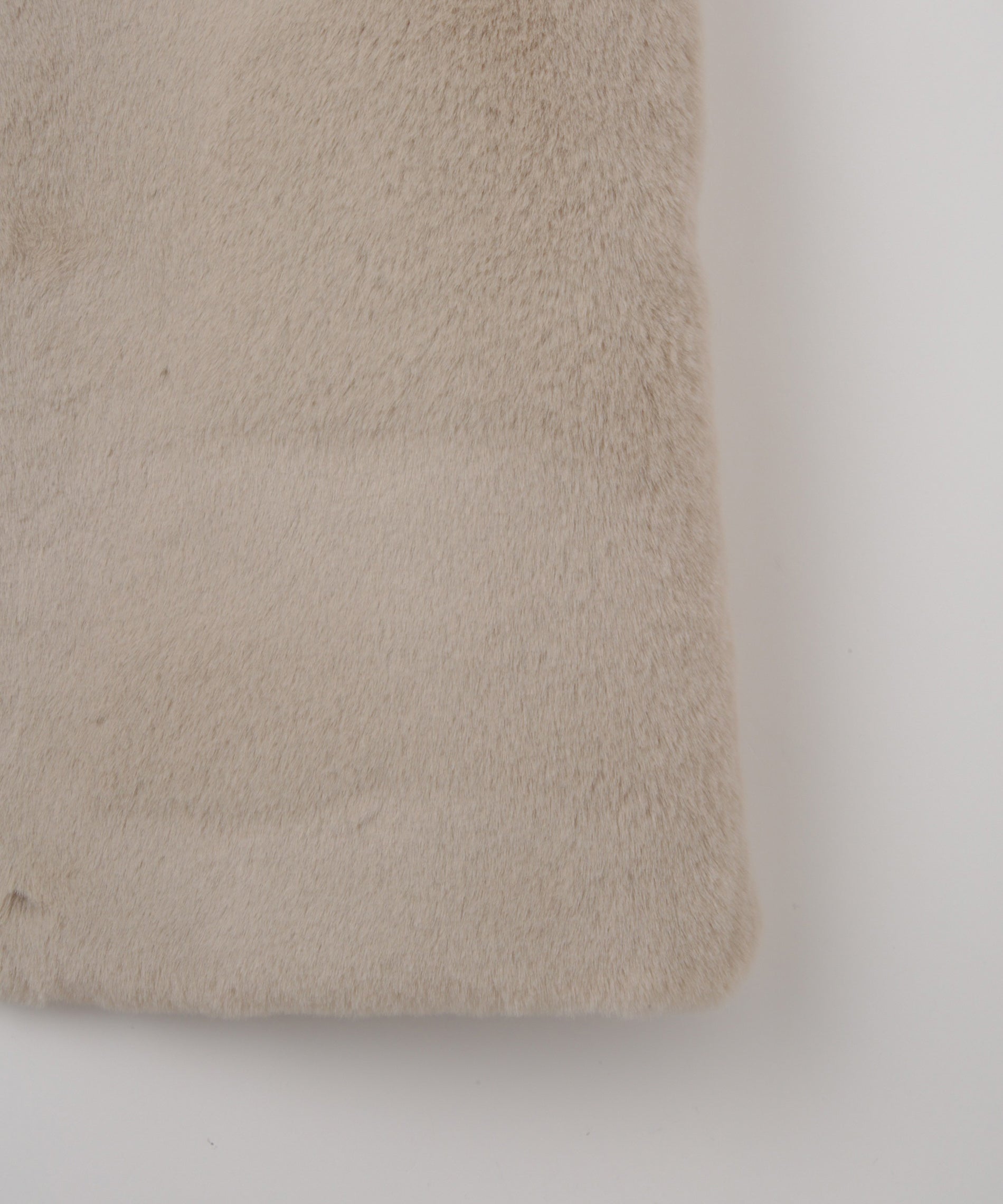 ドッキングフェイクファーベスト – FACE SANS FARD