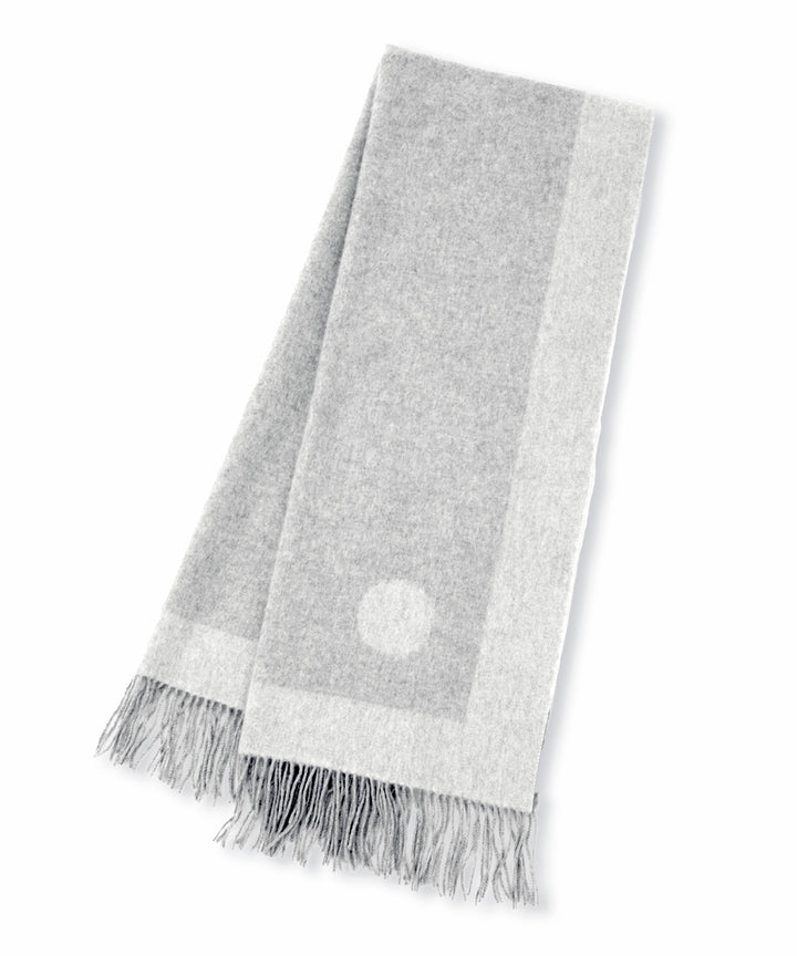 ジャガード柄ストール