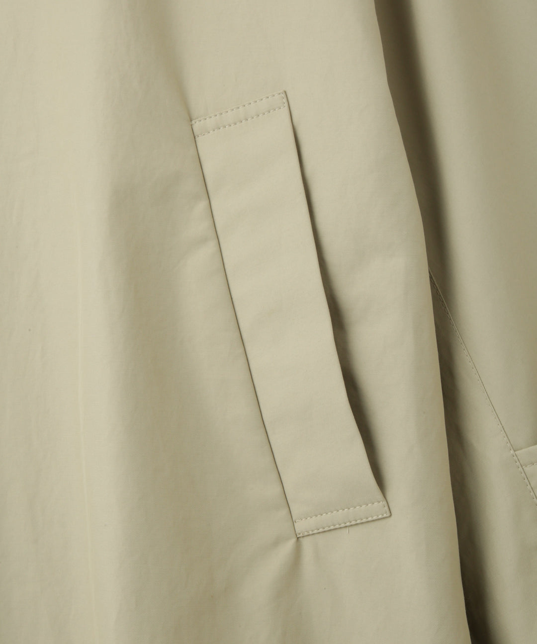 ドルマンスリーブコート