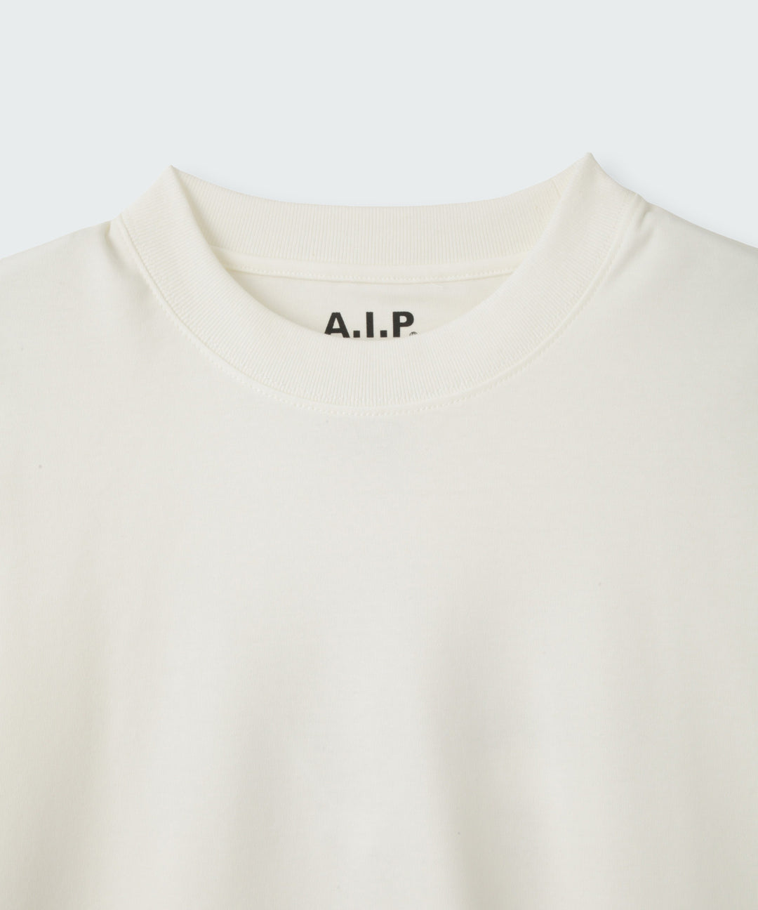 バックロゴプリントTシャツ