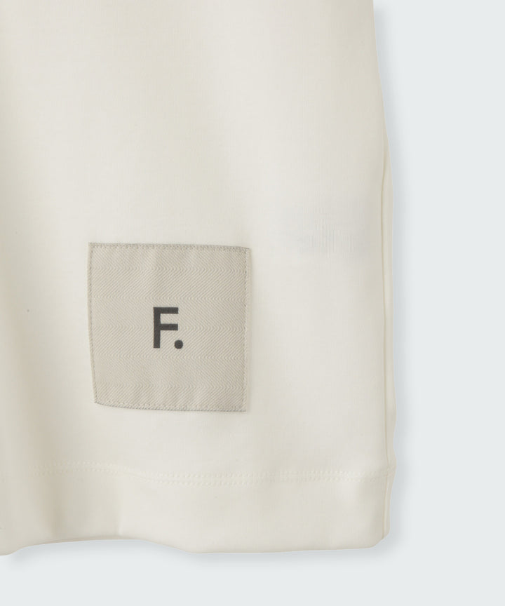 バックロゴプリントTシャツ