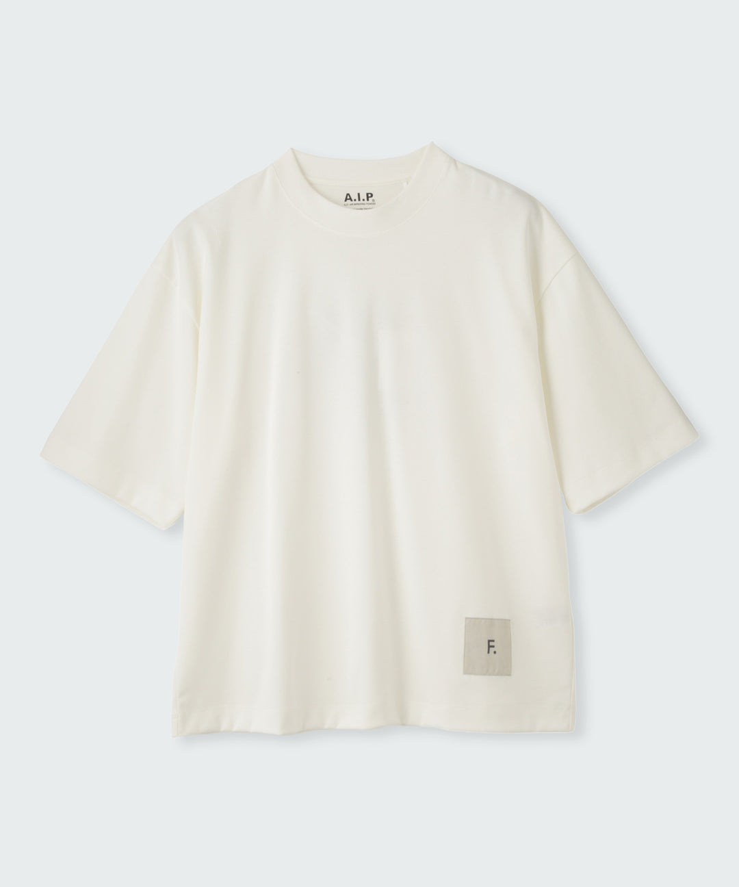 バックロゴプリントTシャツ