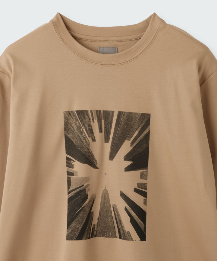 スムースコットングラフィックロングスリーブTシャツ