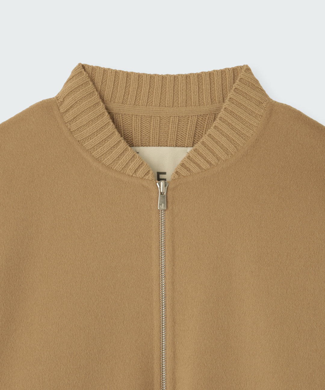 ドッキンブルゾン