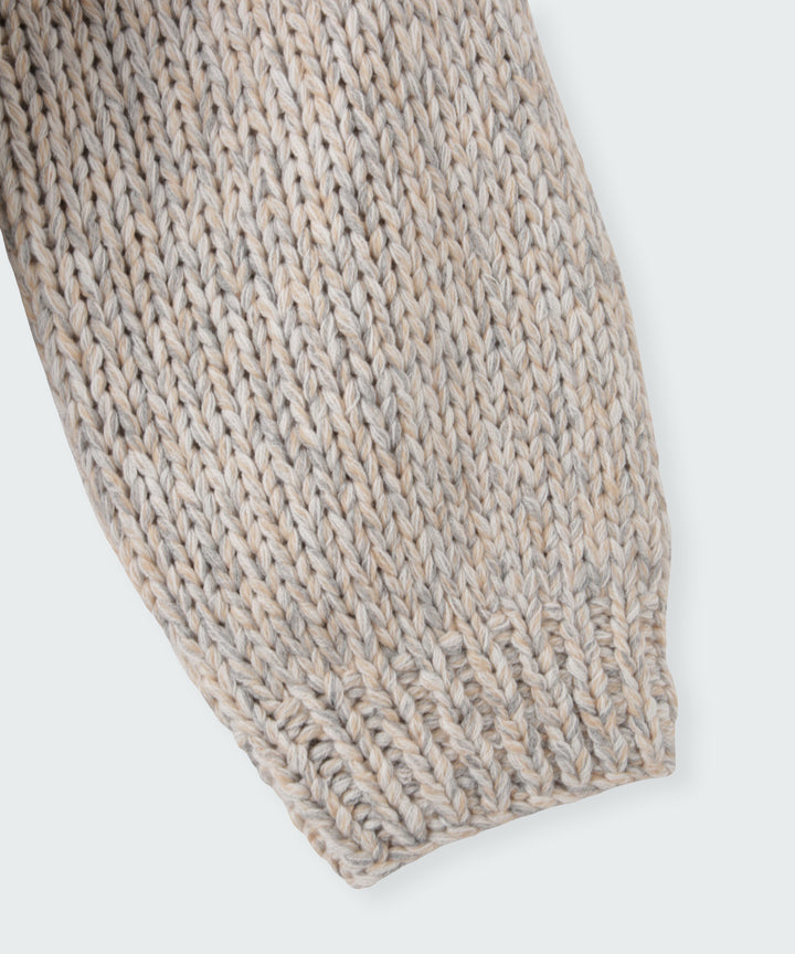 ローゲージボリュームニット