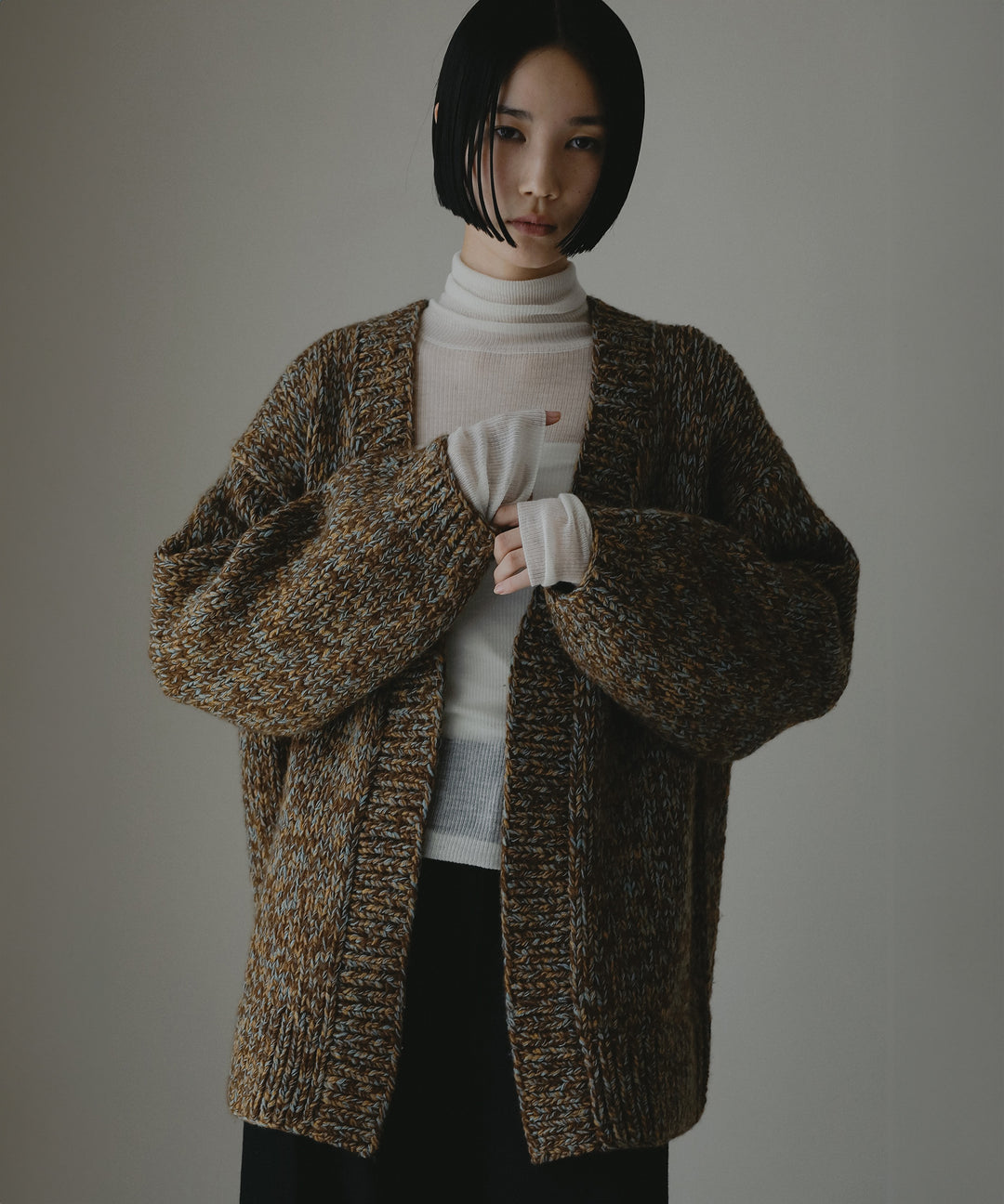 シアーリブタートルトップス