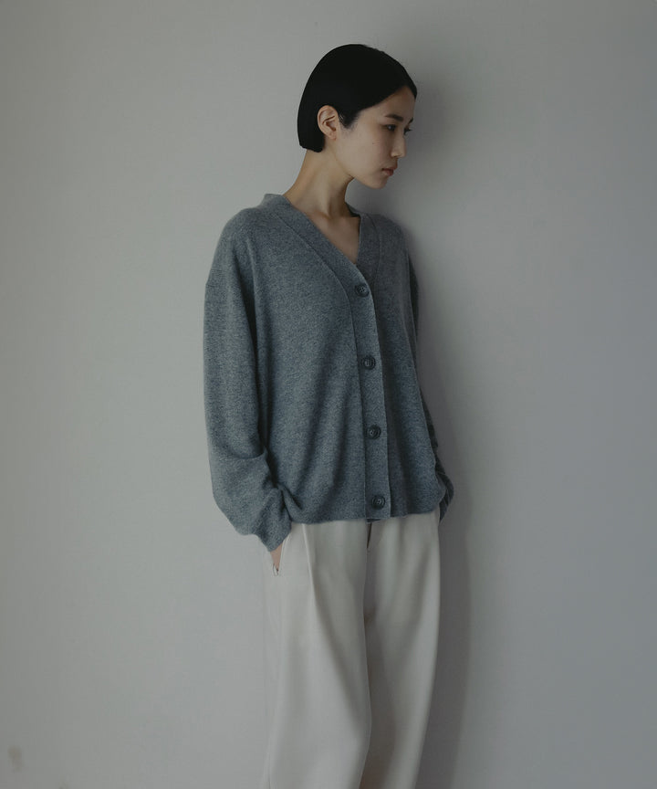 カシミヤVネックカーディガン