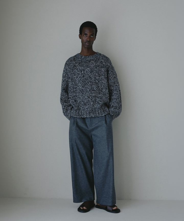 ラインデザインワイドパンツ