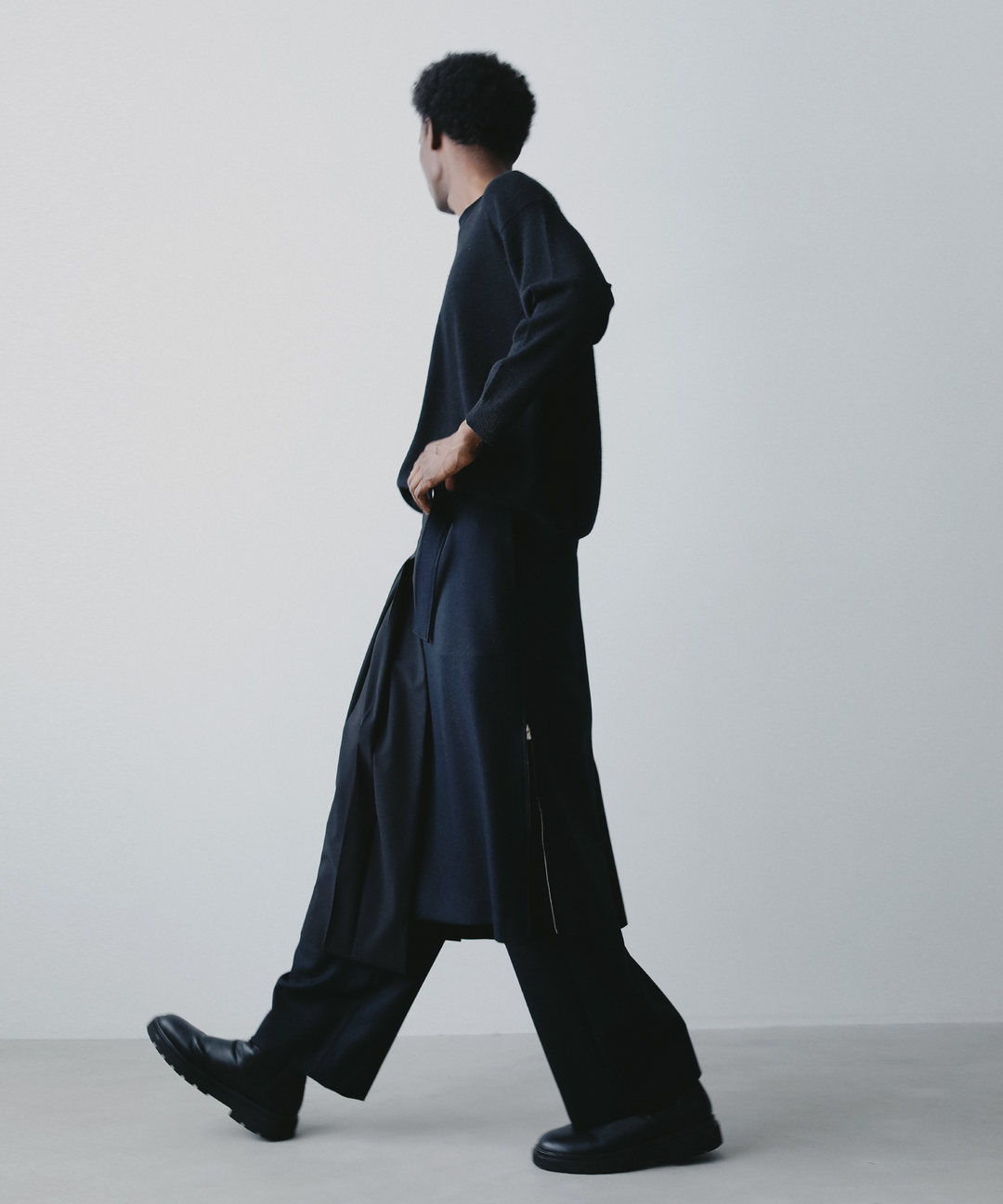 シンプルカシミヤニット