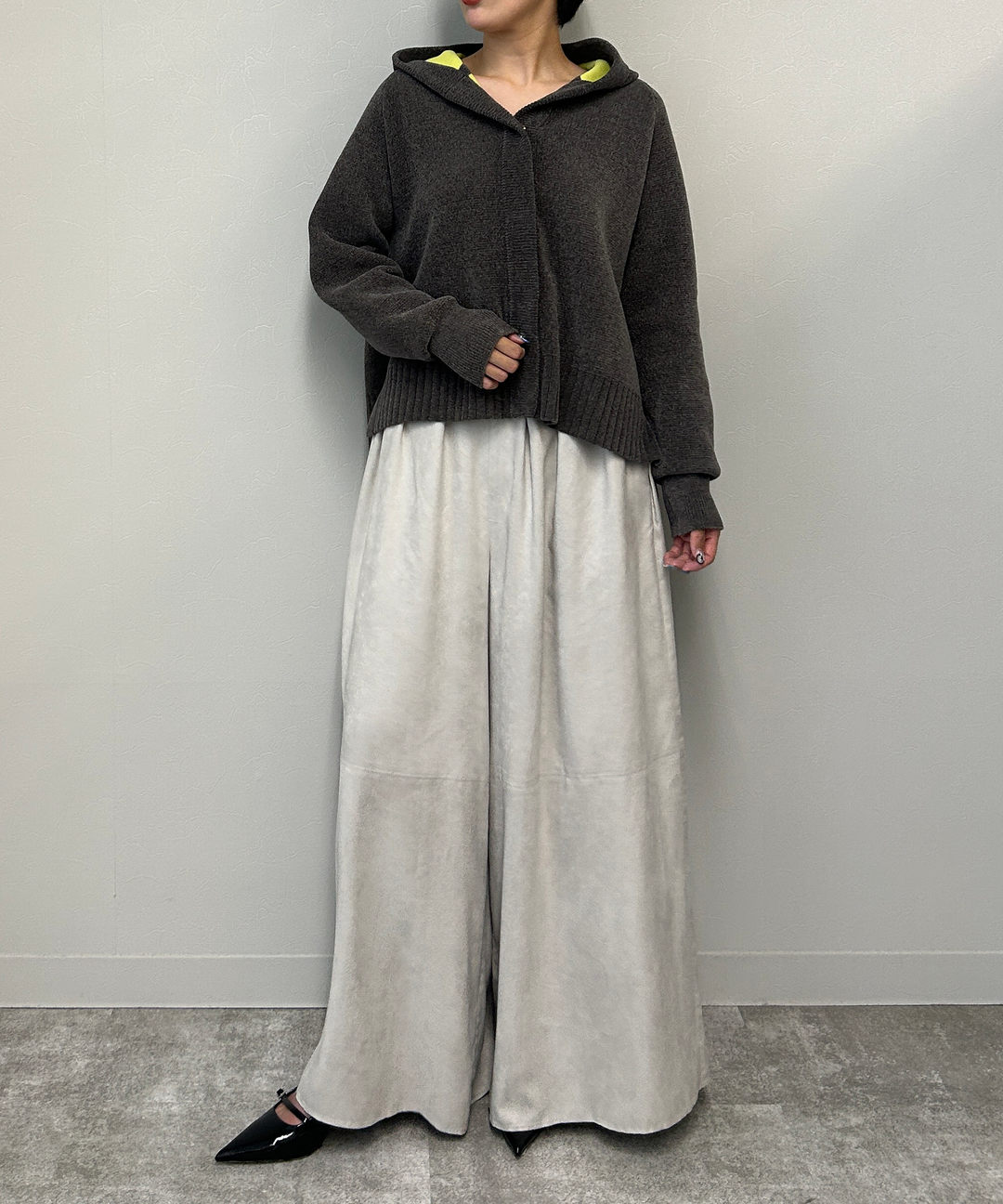 フェイクスエードワイドパンツ
