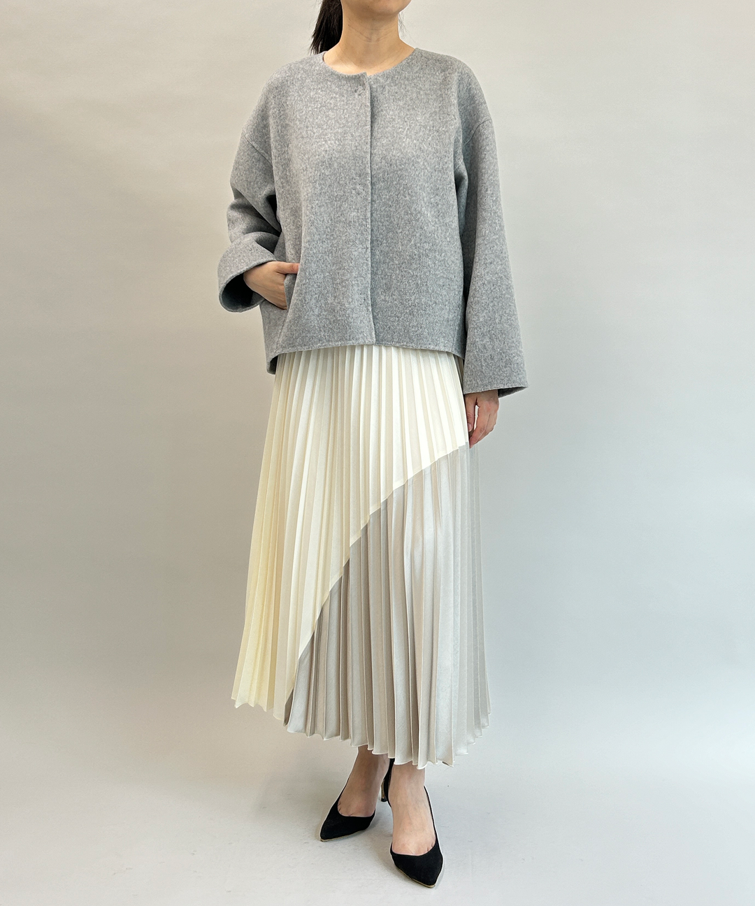 バイカラープリーツスカート – FACE SANS FARD バイカラープリーツスカート – FACE SANS FARD