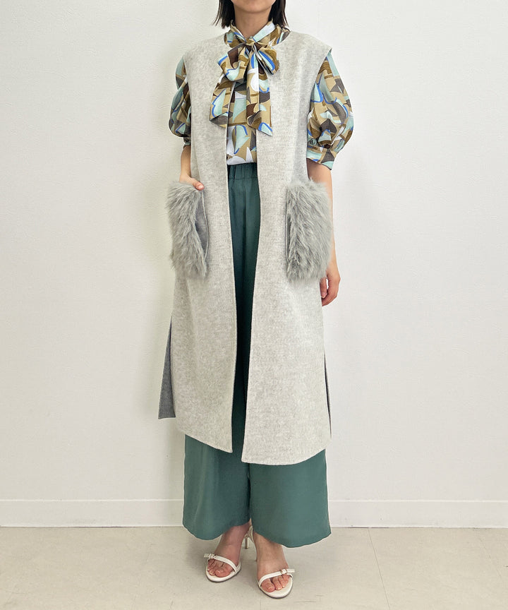 ファーポケットロングジレ