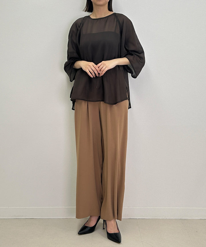 ドレープワイドパンツ