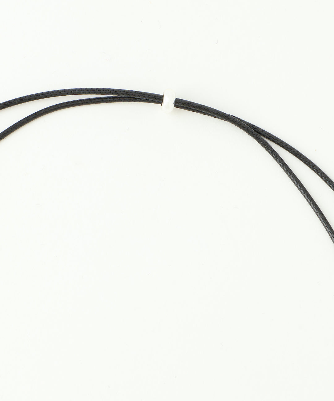 ビーズコードネックレス