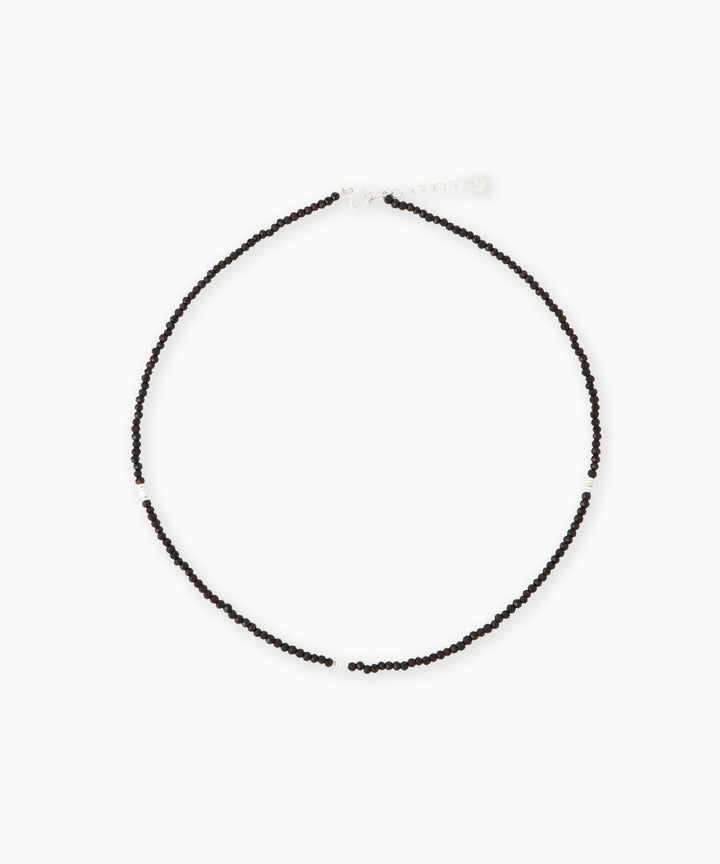 ビーズネックレス