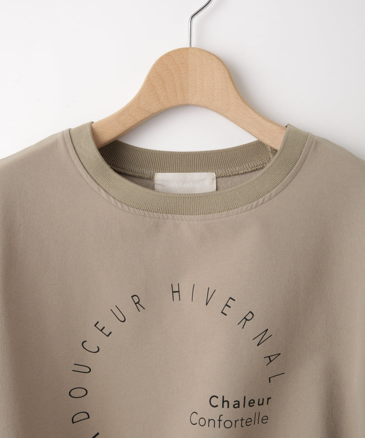 タフタ裏毛フロッキーロゴブラウス