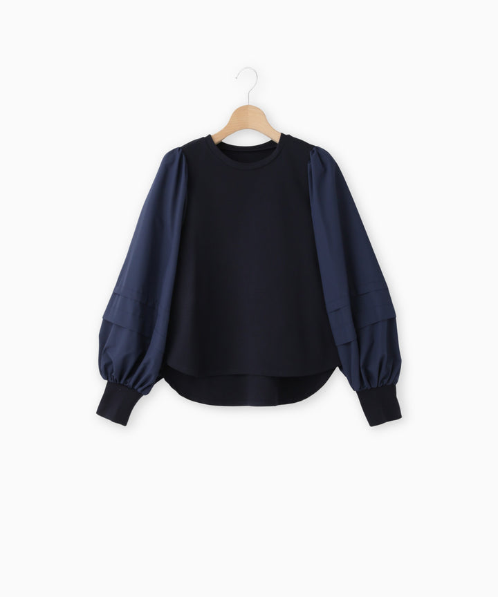 タフタスリーブストレッチポンチトップス