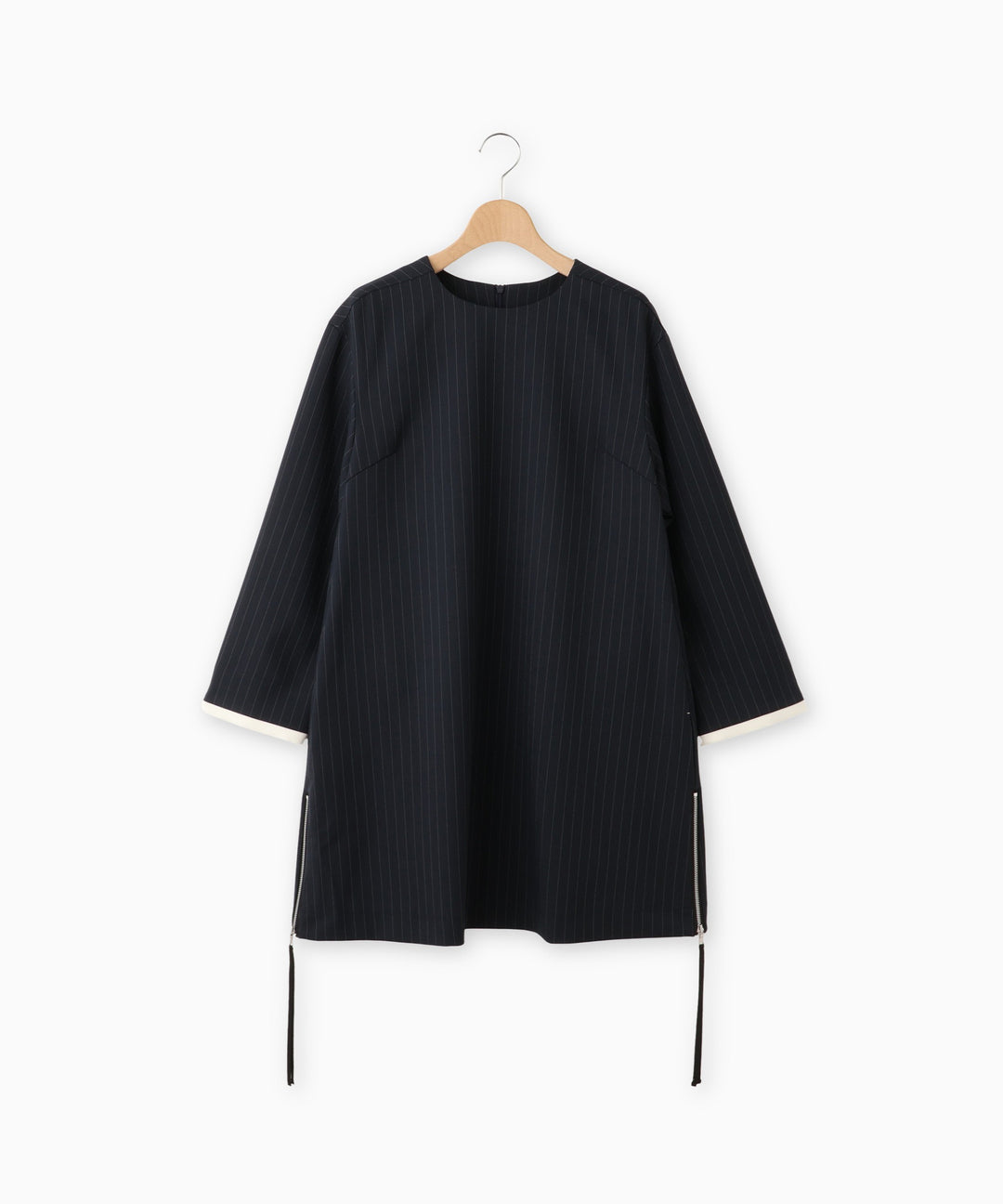 梳毛調シック&シンロングブラウス