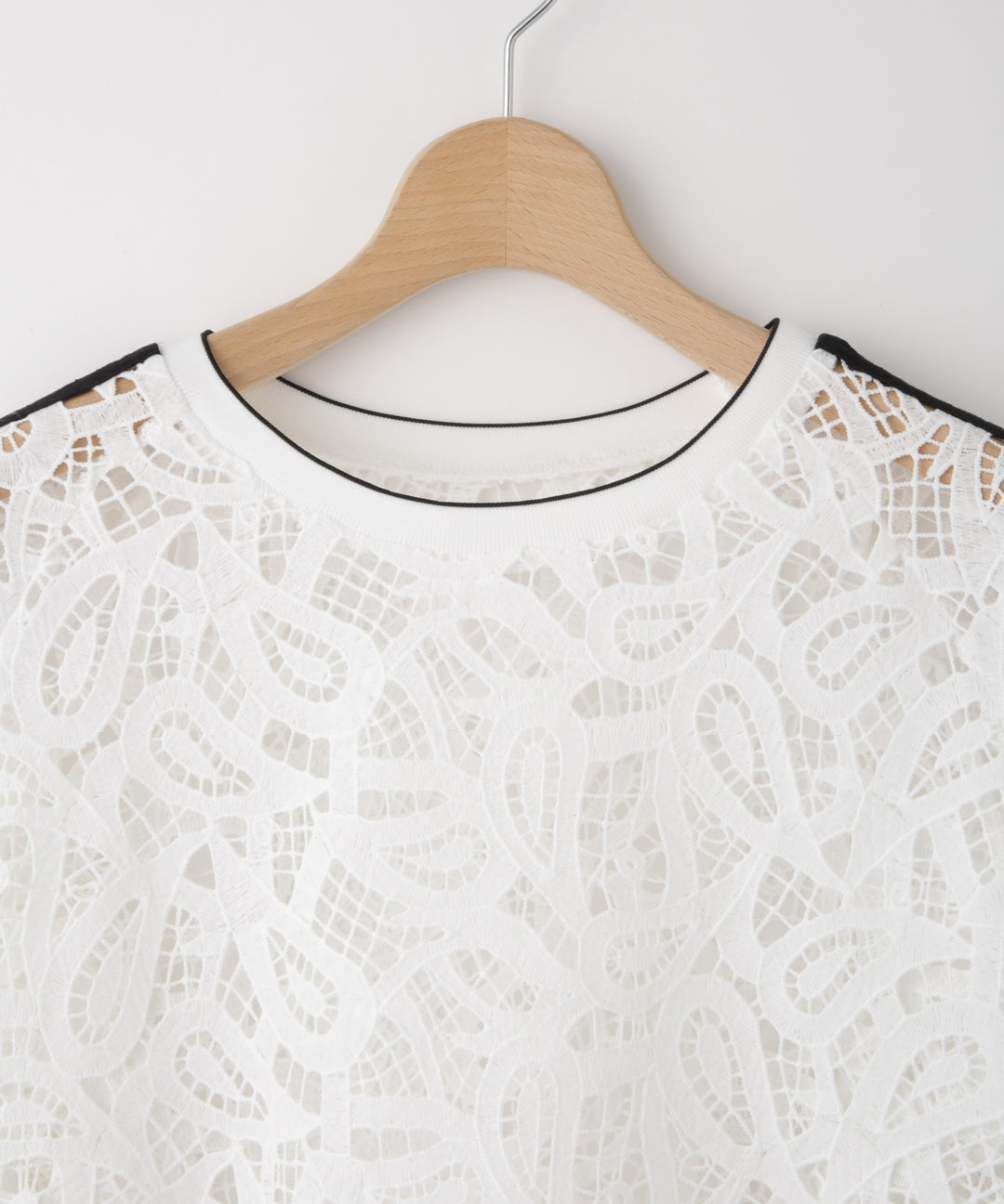 ペイズリーレースブラウス