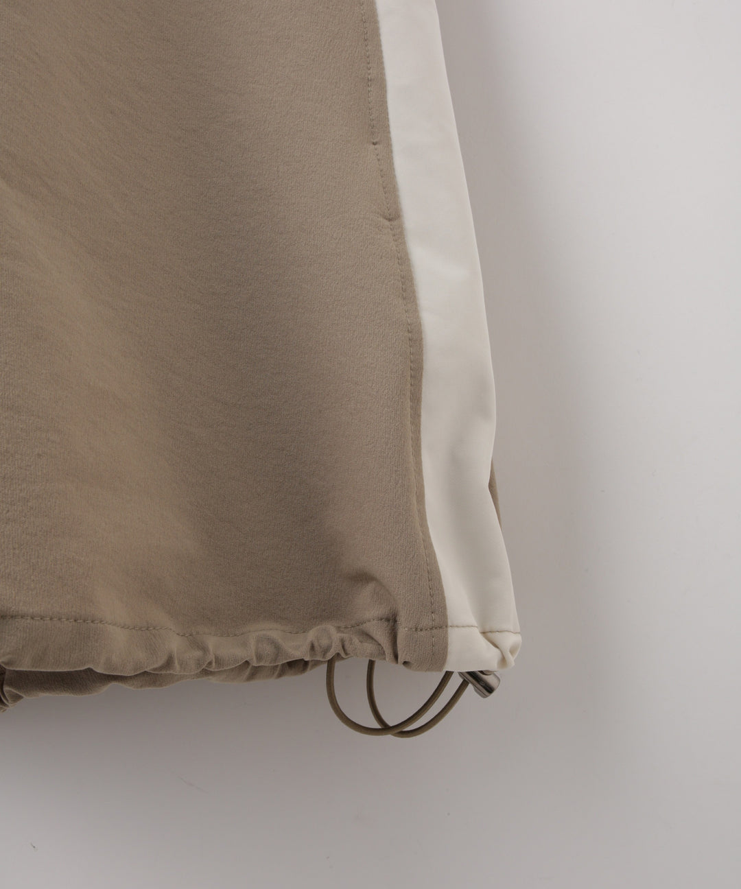 タフタ裏毛サイドラインバルーンスカート