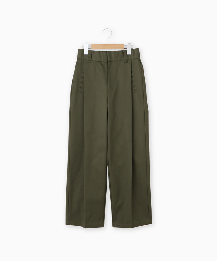 タックワイドテーパードパンツ