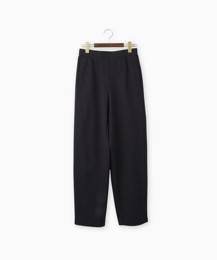 サイドライン入りトラックパンツ