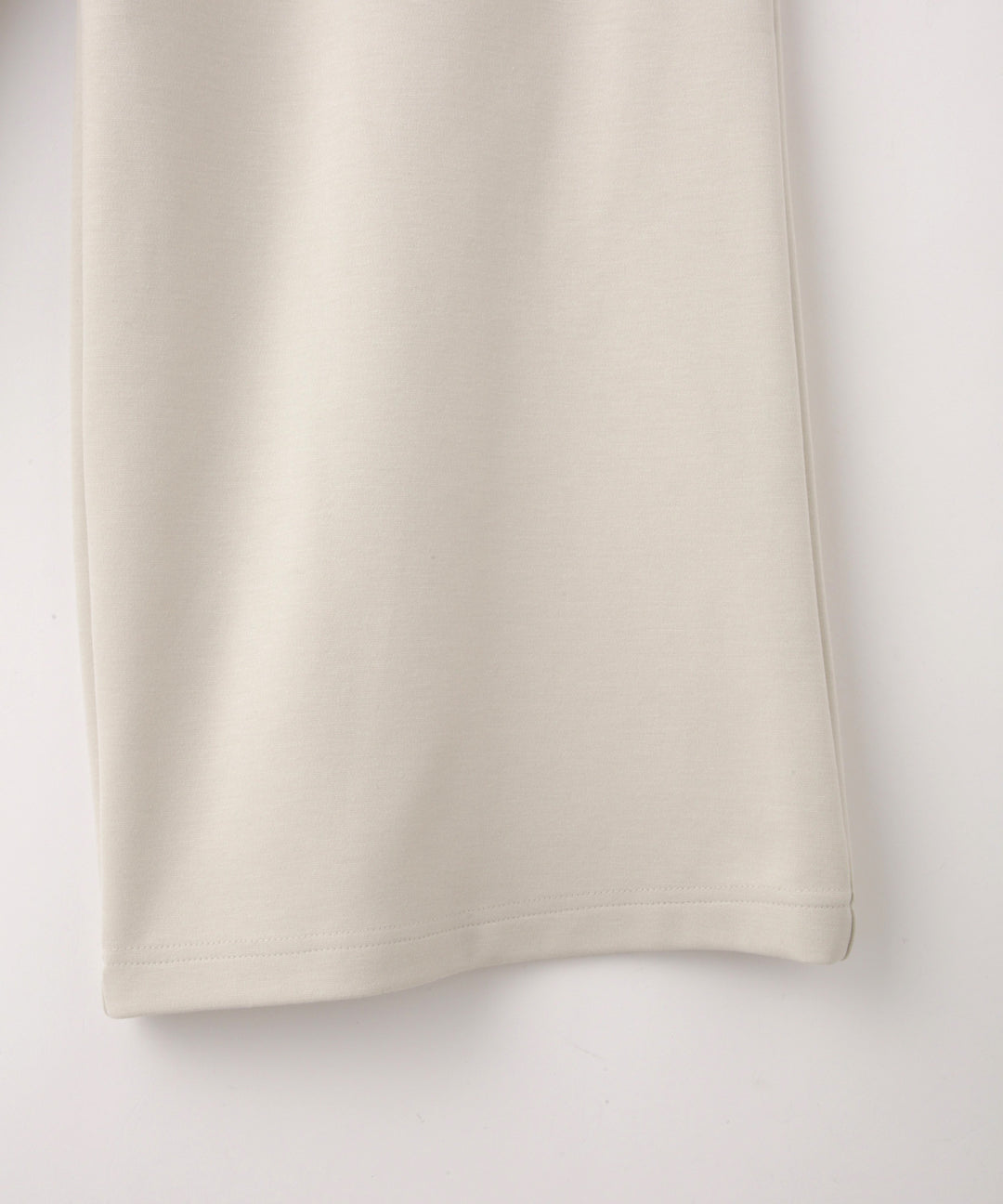 ストレッチポンチガウチョパンツ