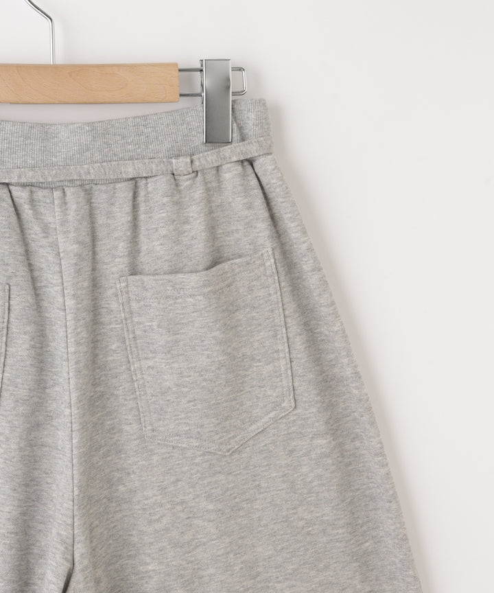 タックワイドシルエットパンツ