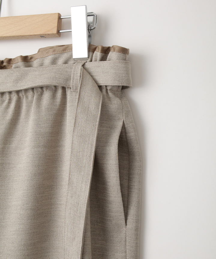 ストレートシルエットパンツ