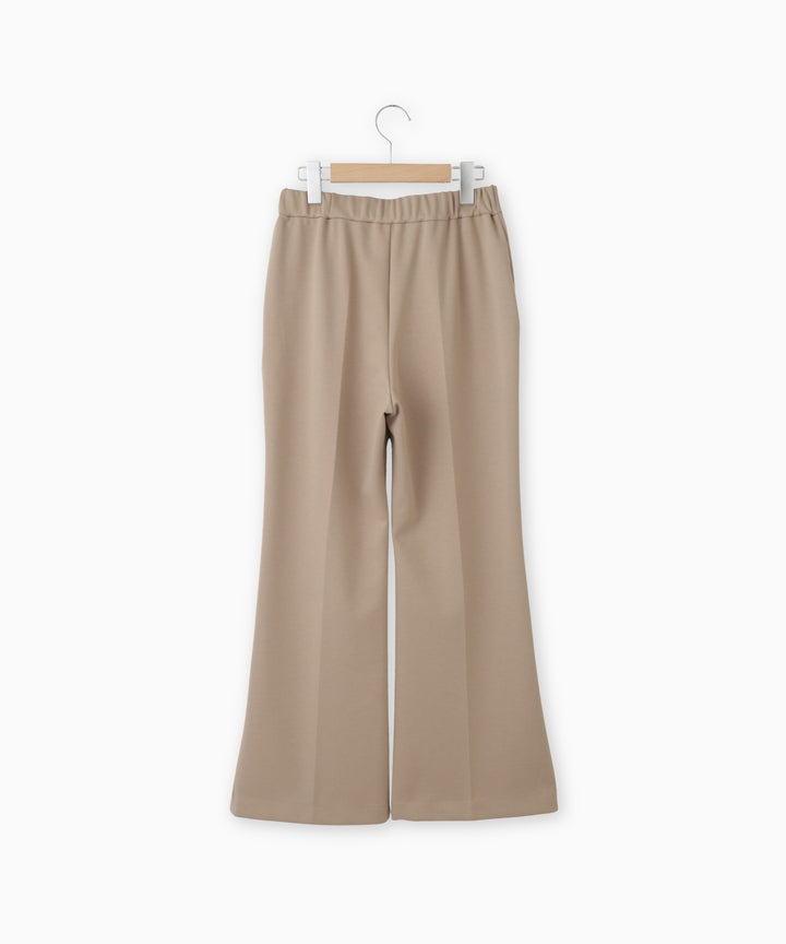 センタープレスフレアパンツ