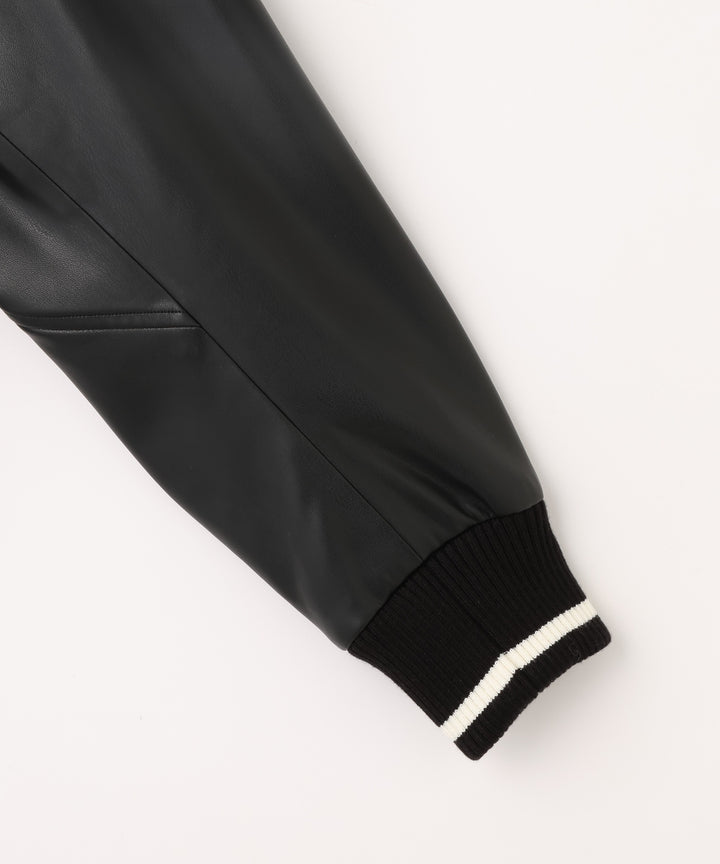 ドッキングスタジャン