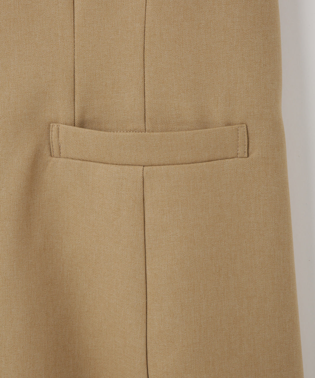 フロントボタンノースリーブジレ