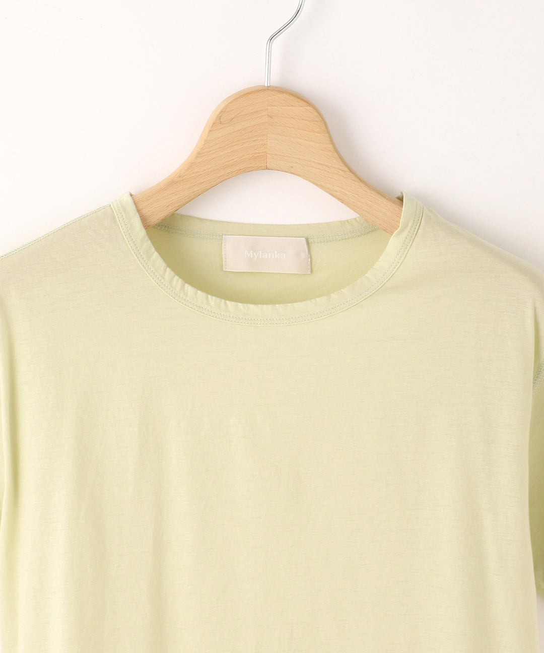 シンプルTシャツ