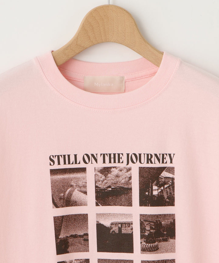 モノトーンプリントTシャツ