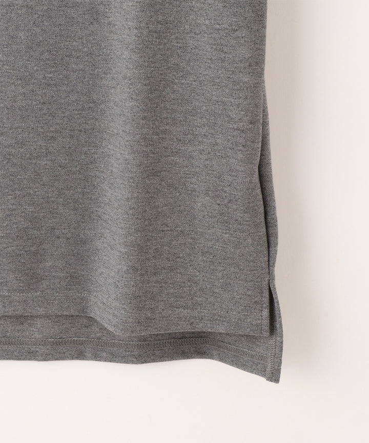 フェザースリーブポンチトップス