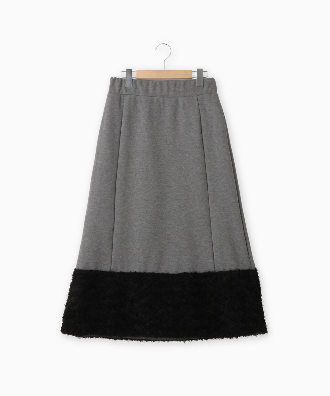 フェザーヘムポンチスカート