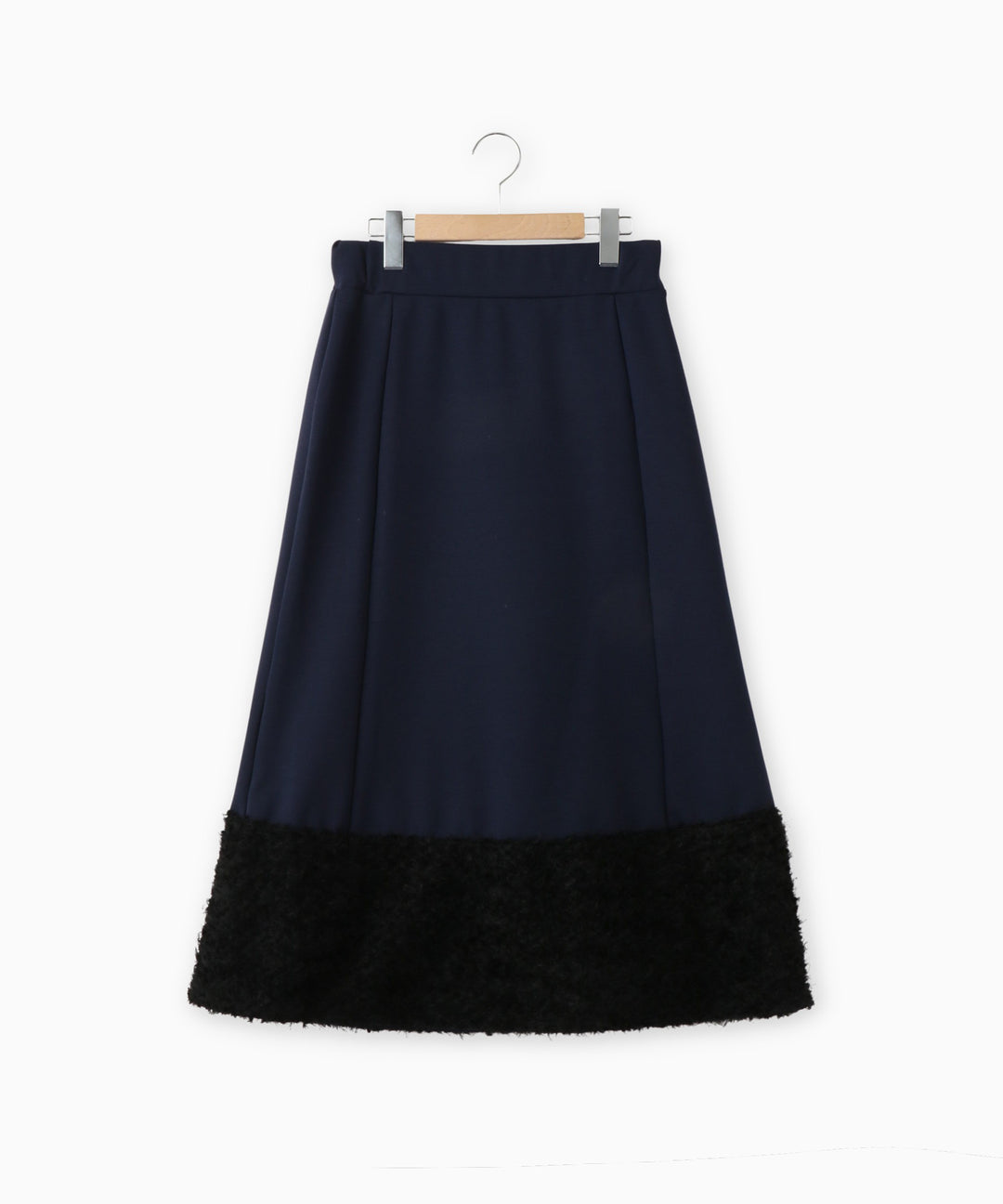 フェザーヘムポンチスカート