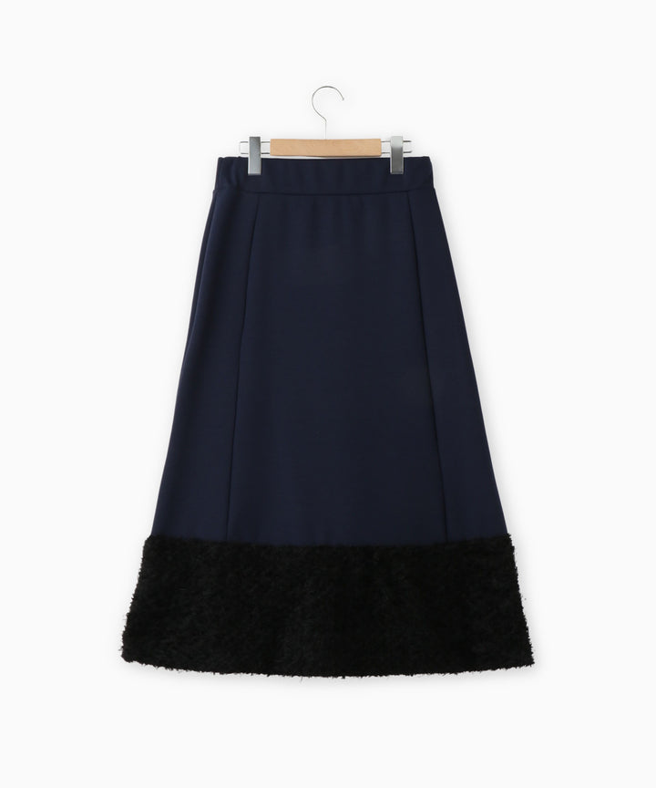 フェザーヘムポンチスカート