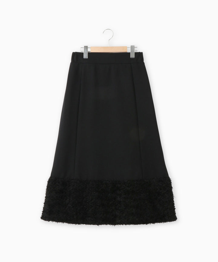 フェザーヘムポンチスカート