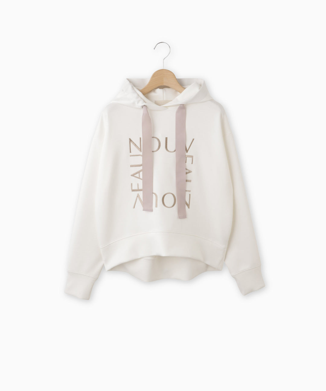 ロゴ刺繍パーカー