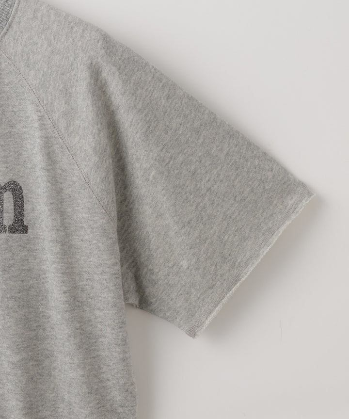 ラメ入りロゴプリントTシャツ