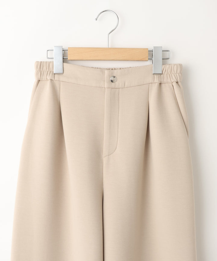 ダンボールタックワイドパンツ