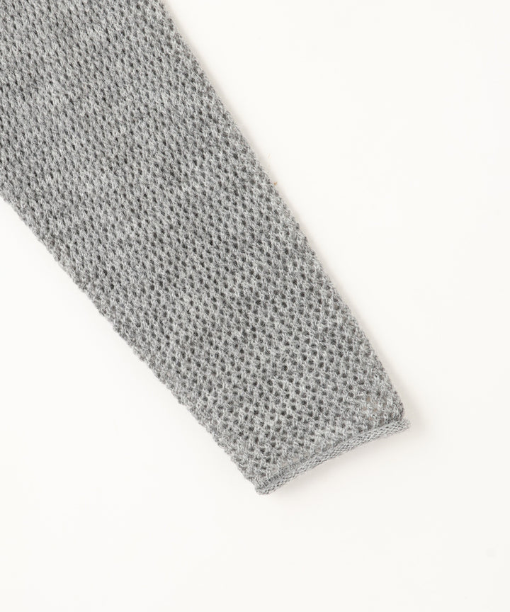 メッシュ編みニットトップス